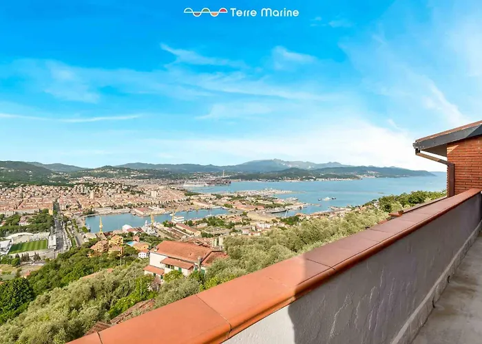 La Perla Sul Golfo, Terre Marine *