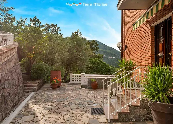 La Perla Sul Golfo, Terre Marine Apartment *