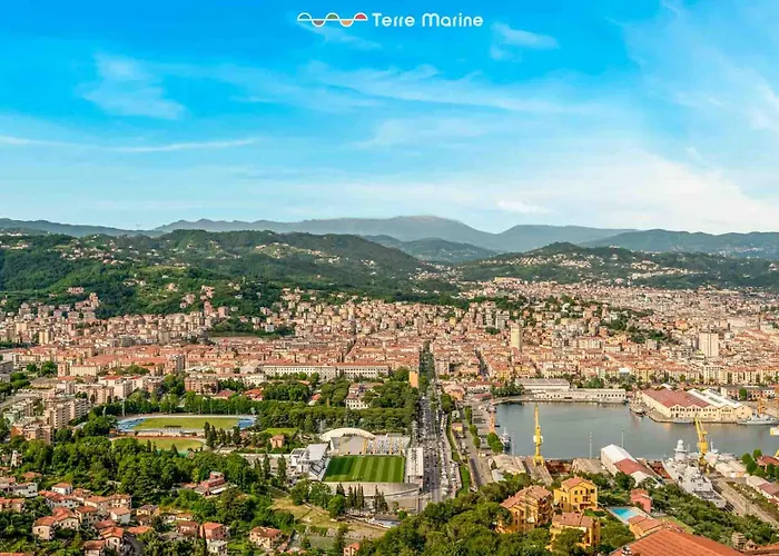 Apartment La Perla Sul Golfo, Terre Marine *