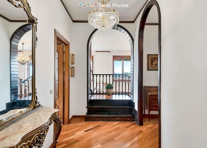 La Perla Sul Golfo, Terre Marine