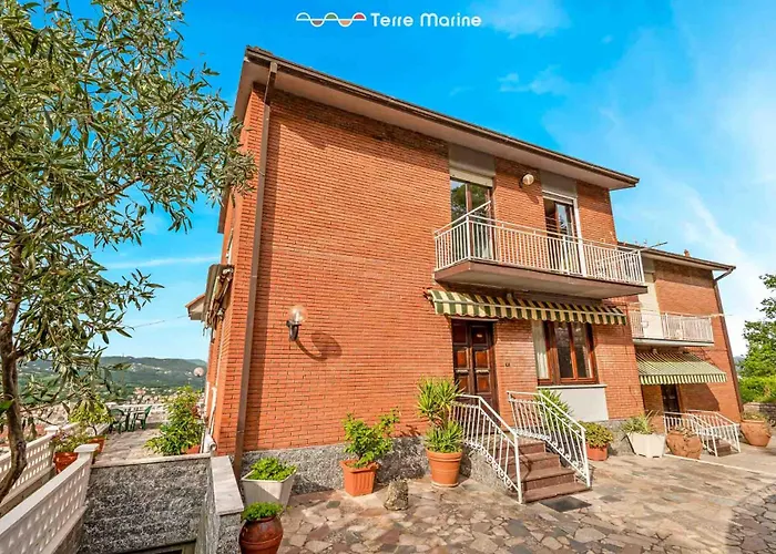 La Perla Sul Golfo, Terre Marine